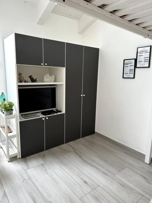 The Sweet Attic Room - De Vivo Realty Meta Di Sorrento Dış mekan fotoğraf