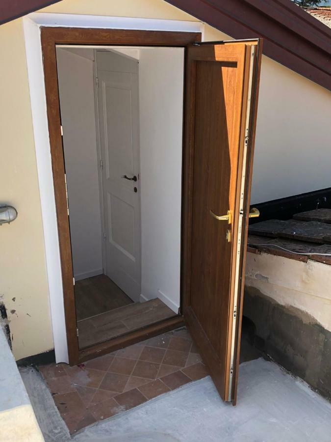 The Sweet Attic Room - De Vivo Realty Meta Di Sorrento Dış mekan fotoğraf